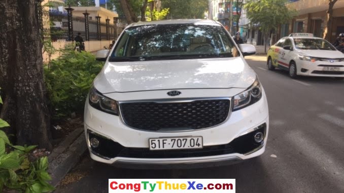 Thuê xe 7 chỗ KIA Sedona TP.HCM