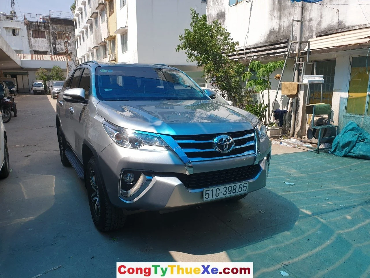 Thuê Xe 7 Chỗ Toyota Fortuner